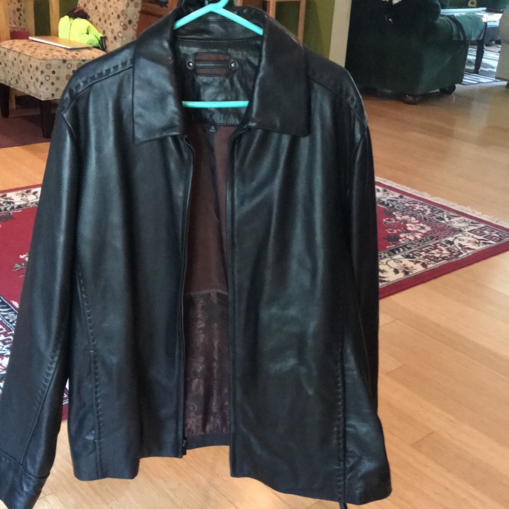 Wilson’s XL Men’s Leather Jacket